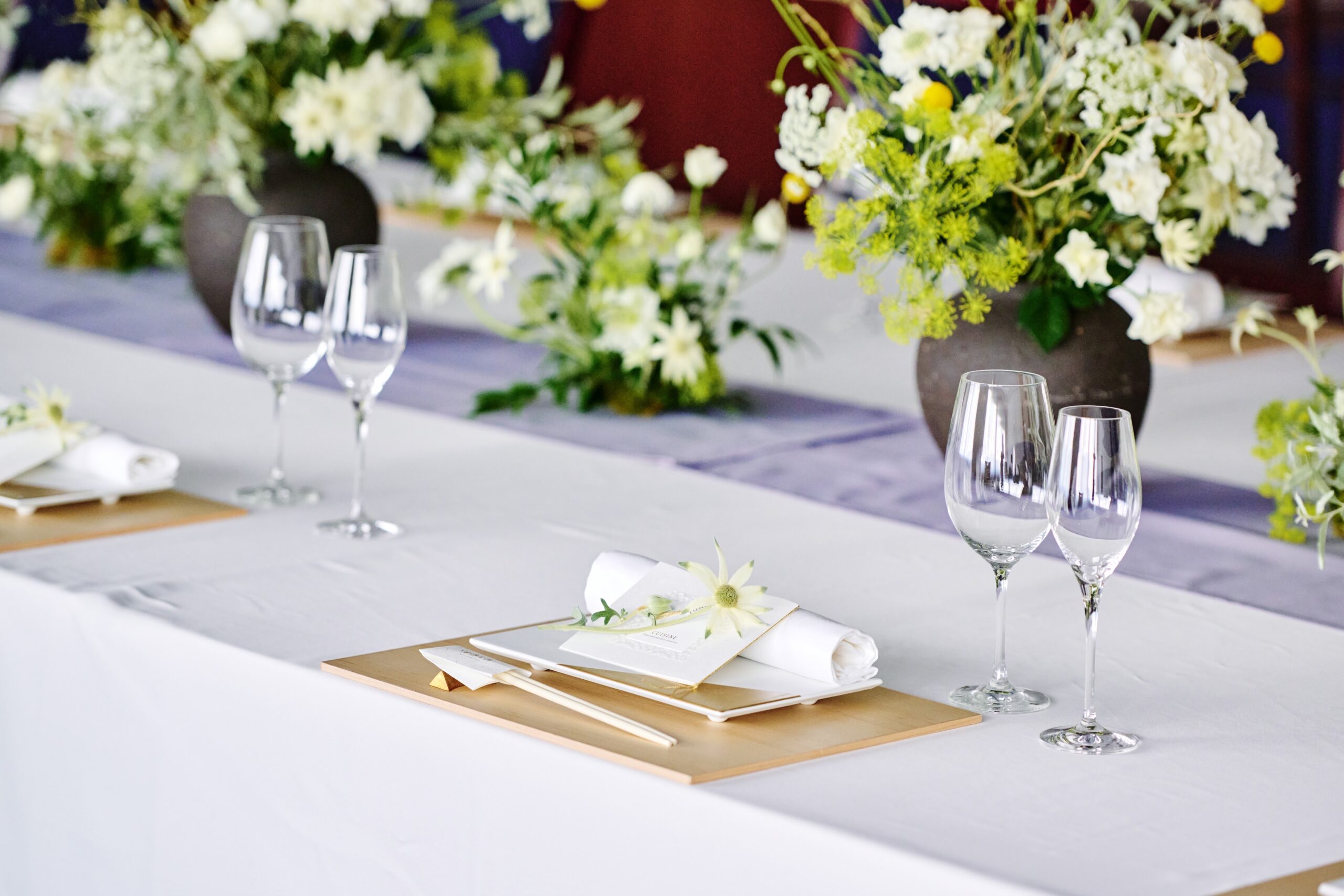 結婚式のテーマに合わせたお花でコーディネート